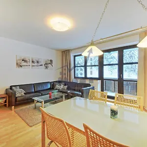  Apartment St. Peter