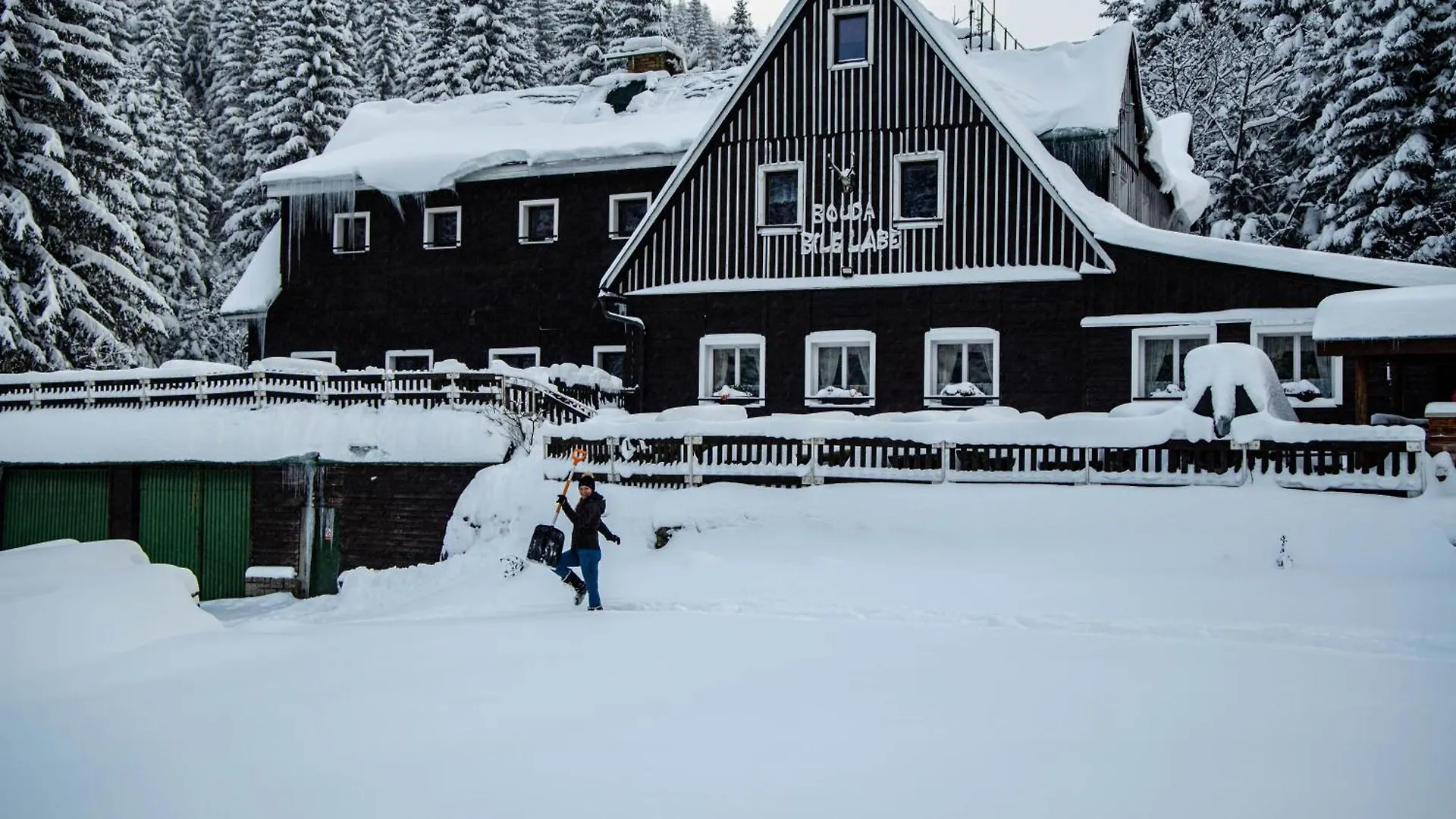 Bouda Bile Labe Hotel Spindleruv Mlyn Czech Republic